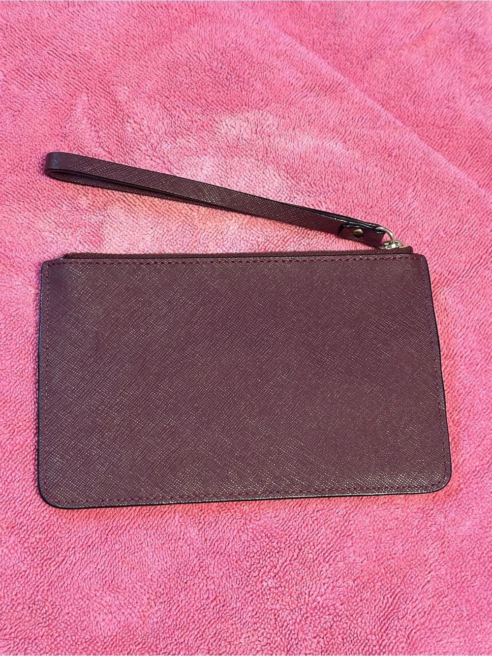 Kate Spade Wristlet - Picture 2 of 11